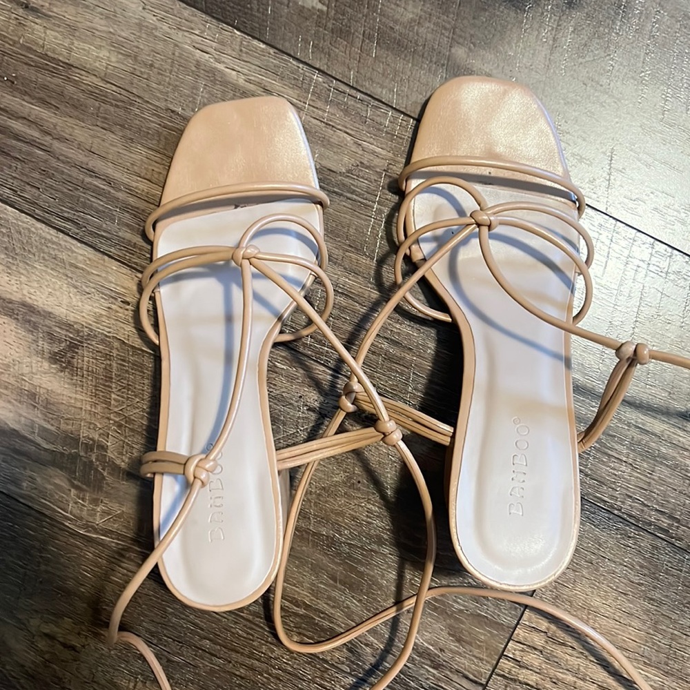 Strappy tie around ankle shoes